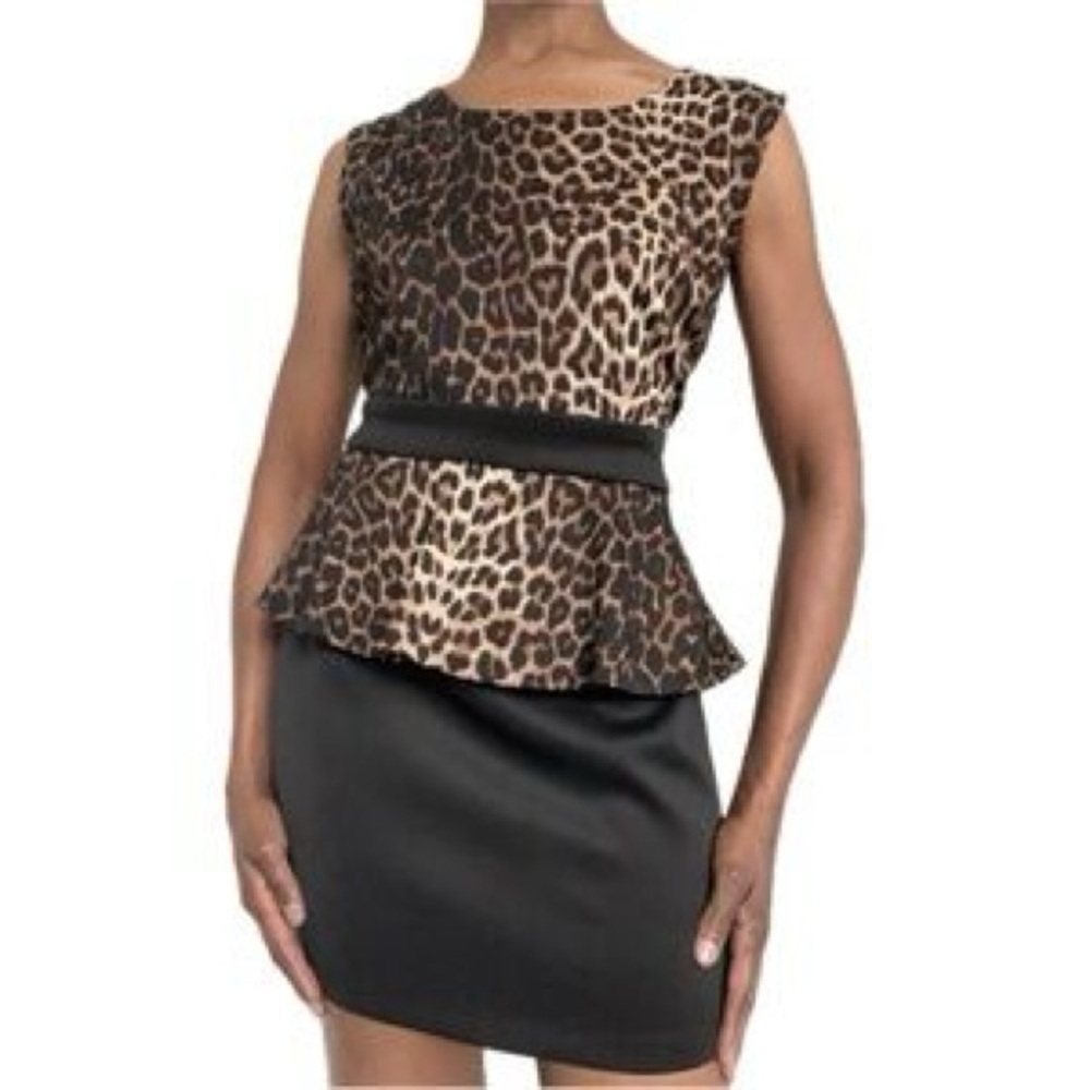 New Reign On Cheetah 🐆 print dress size 7/8